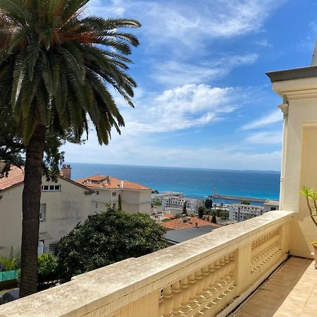 Palmeraie - Magnifique Appartement D'Epoque Avec Vue Mer 4 Personnes Avec Terrasse Le Port Nice Luaran gambar
