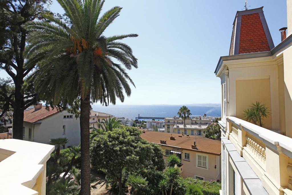Palmeraie - Magnifique Appartement D'Epoque Avec Vue Mer 4 Personnes Avec Terrasse Le Port Nice Luaran gambar