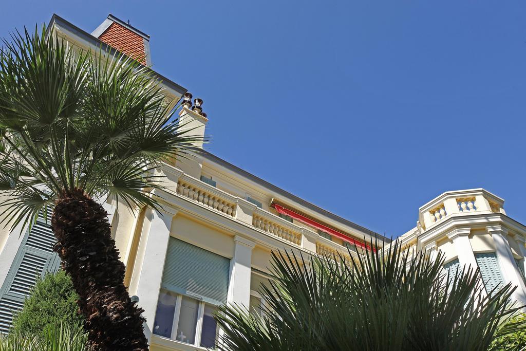 Palmeraie - Magnifique Appartement D'Epoque Avec Vue Mer 4 Personnes Avec Terrasse Le Port Nice Luaran gambar