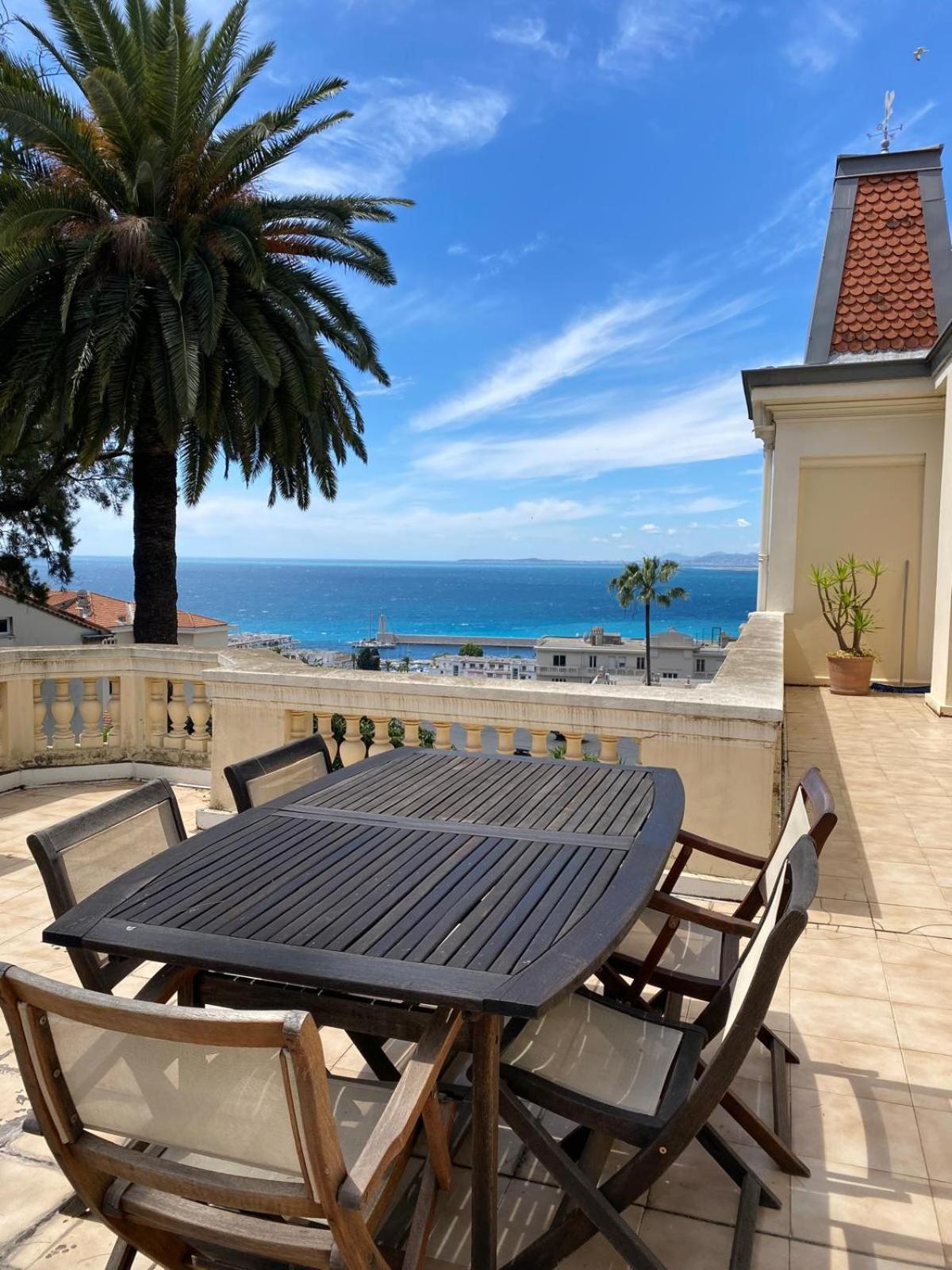 Palmeraie - Magnifique Appartement D'Epoque Avec Vue Mer 4 Personnes Avec Terrasse Le Port Nice Luaran gambar