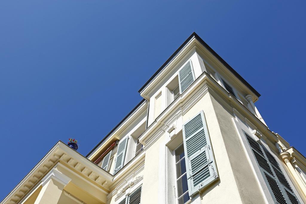 Palmeraie - Magnifique Appartement D'Epoque Avec Vue Mer 4 Personnes Avec Terrasse Le Port Nice Luaran gambar